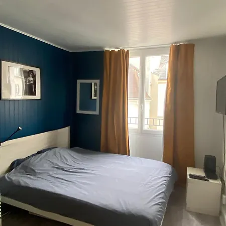 Apartment Bright Flat Paris