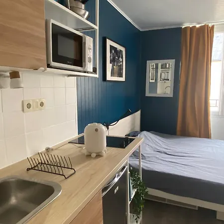 Bright Flat Apartment Paris